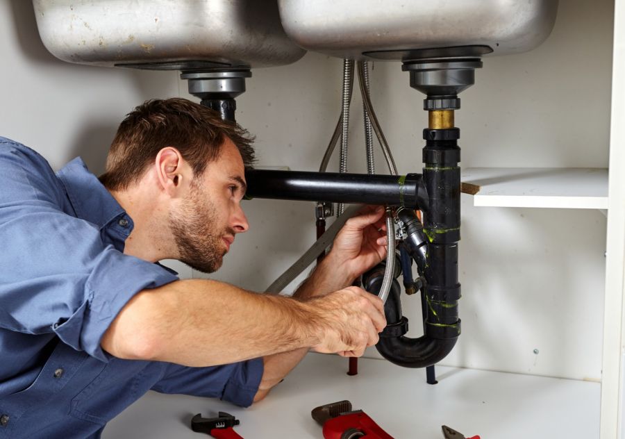 Residential Plumber in Itasca